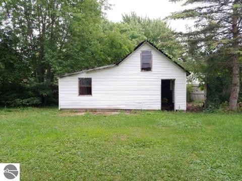 417 Emerson St, Ithaca, MI 48847 photo 9