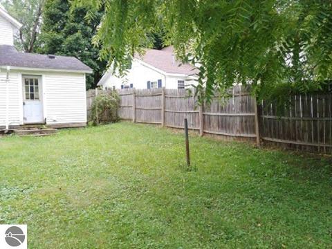 417 Emerson St, Ithaca, MI 48847 photo 12
