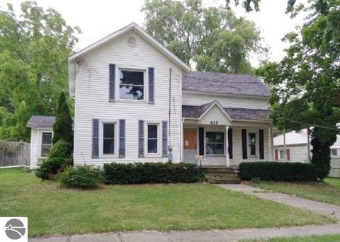 417 Emerson St, Ithaca, MI 48847 photo 1