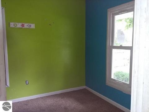 417 Emerson St, Ithaca, MI 48847 photo 17