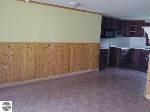 417 Emerson St, Ithaca, MI 48847 photo 20