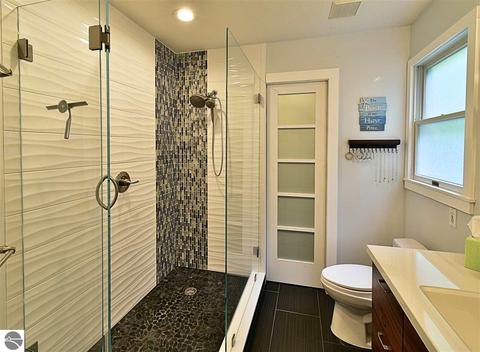 4445 S Hemlock Rd, Cedar, MI 49621 photo 9