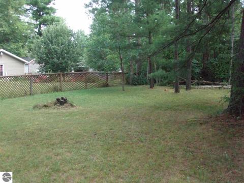 1933 Edwin Rd, Harrison, MI 48625 photo 10