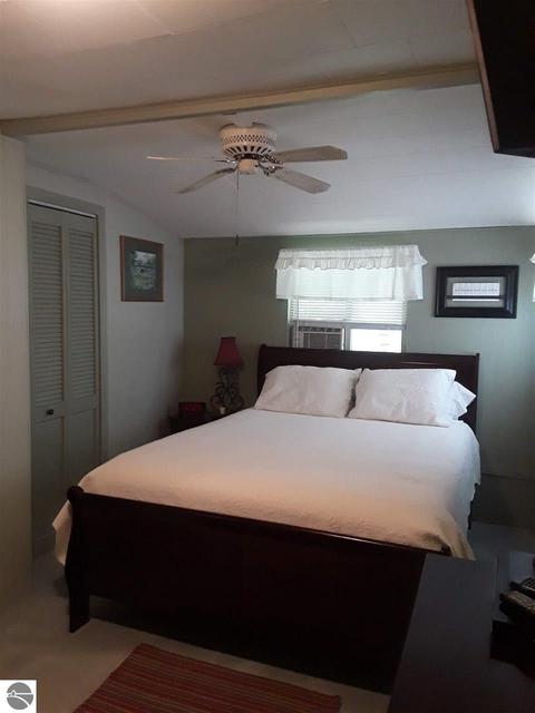 1018 S Fifth St, Au Gres, MI 48703 photo 7