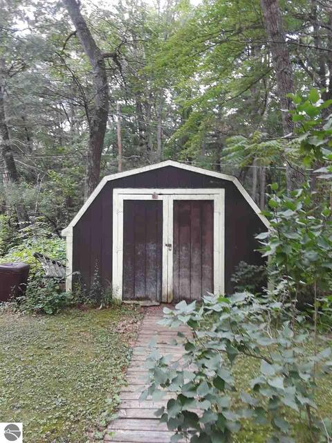 1018 S Fifth St, Au Gres, MI 48703 photo 14