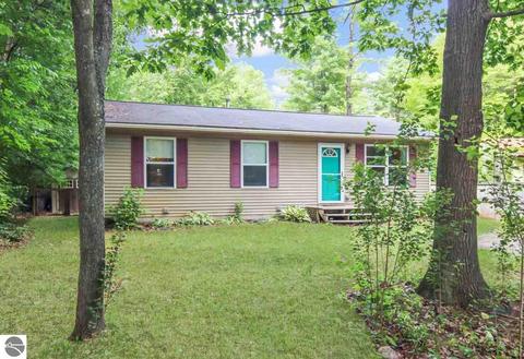 10708 White Pine Rd, Interlochen, MI 49643 photo 19