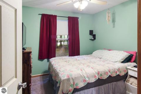 10708 White Pine Rd, Interlochen, MI 49643 photo 12