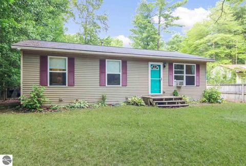10708 White Pine Rd, Interlochen, MI 49643 photo 18