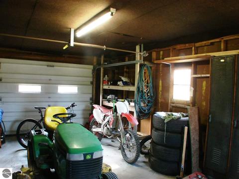 3740 W Washington Rd, Ithaca, MI 48847 photo 6