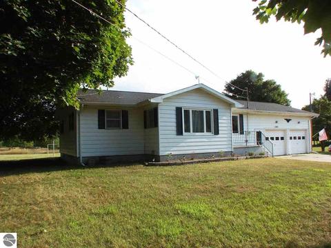 3740 W Washington Rd, Ithaca, MI 48847 photo 2