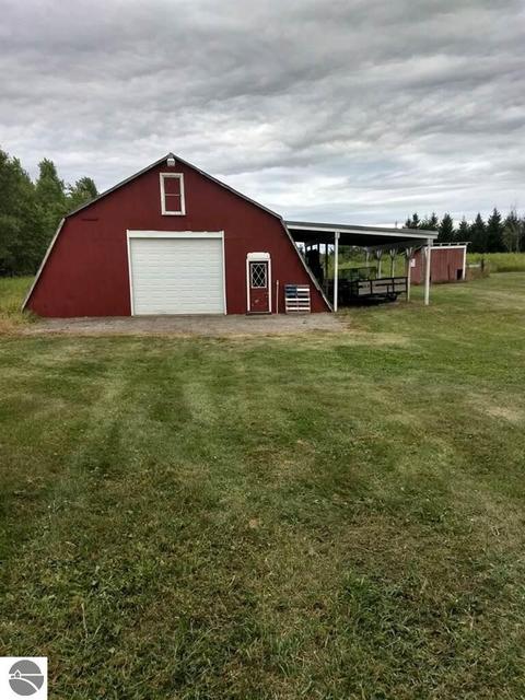 1718 W Maple Ridge Rd, Twining, MI 48766 photo 16