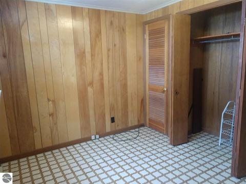 635 E Michigan Ave, Au Gres, MI 48703 photo 17