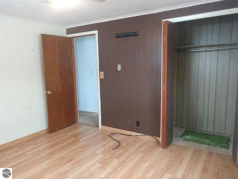 635 E Michigan Ave, Au Gres, MI 48703 photo 22