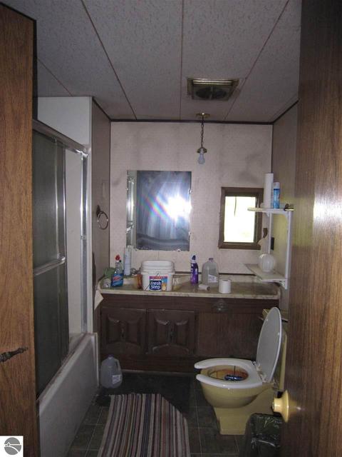 4142 Deckerville Rd, Lupton, MI 48635 photo 20