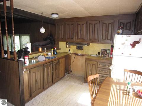 4142 Deckerville Rd, Lupton, MI 48635 photo 13