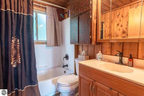 1104 E Traverse Lake Rd, Cedar, MI 49621 photo 19