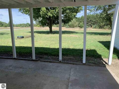 11494 W Washington, Sumner, MI 48889 photo 20
