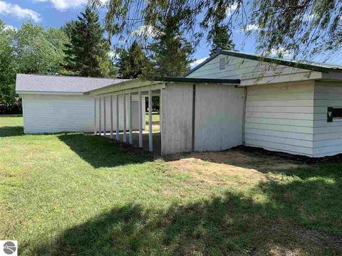 11494 W Washington, Sumner, MI 48889 photo 10