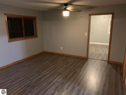 11494 W Washington, Sumner, MI 48889 photo 5