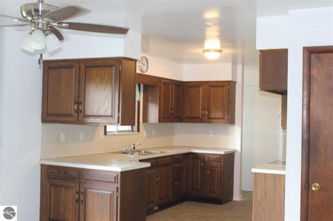 11260 E Monroe, Merrill, MI 48637 photo 8
