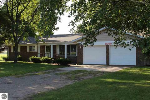 11260 E Monroe, Merrill, MI 48637 photo 1