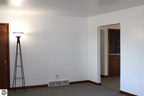 11260 E Monroe, Merrill, MI 48637 photo 18