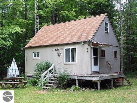 1608 Sensabaugh Rd, Lupton, MI 48635 photo 1