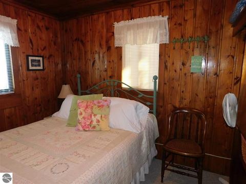 798 Shady Ln, Au Gres, MI 48703 photo 9