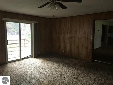 202 Chestnut Rd, Roscommon, MI 48653 photo 10