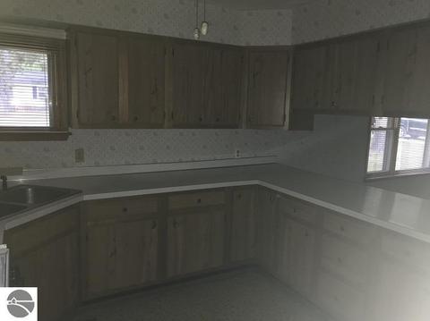 202 Chestnut Rd, Roscommon, MI 48653 photo 8