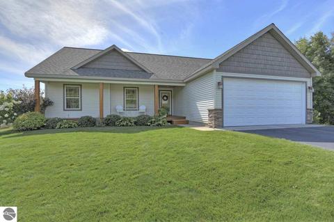 7466 E Meadows Dr, Cedar, MI 49621 photo 2