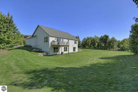 7466 E Meadows Dr, Cedar, MI 49621 photo 5