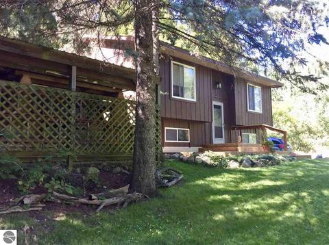 5331 Moore Rd, Williamsburg, MI 49690 photo 19