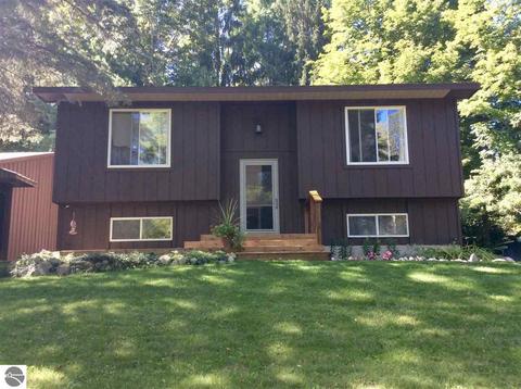 5331 Moore Rd, Williamsburg, MI 49690 photo 1