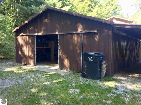 5331 Moore Rd, Williamsburg, MI 49690 photo 22