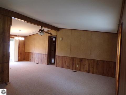 2855 E Lake Dr, Lupton, MI 48635 photo 10
