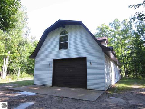 3010 Crozier Rd, Lupton, MI 48635 photo 2