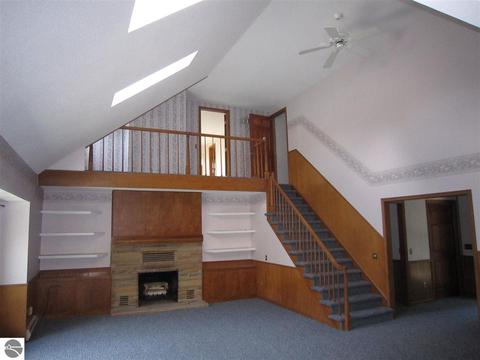 3010 Crozier Rd, Lupton, MI 48635 photo 3