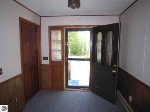 3010 Crozier Rd, Lupton, MI 48635 photo 5