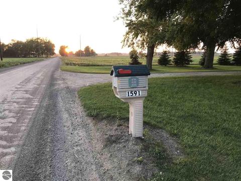 1591 E St Charles Rd, Ithaca, MI 48847 photo 52