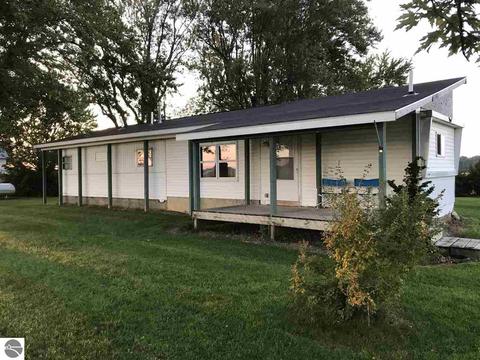 1591 E St Charles Rd, Ithaca, MI 48847 photo 61