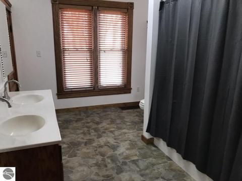 1591 E St Charles Rd, Ithaca, MI 48847 photo 35
