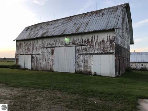 1591 E St Charles Rd, Ithaca, MI 48847 photo 39