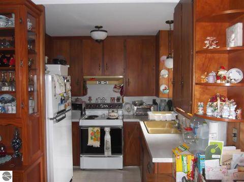 5209 Rose City Rd, Lupton, MI 48635 photo 6