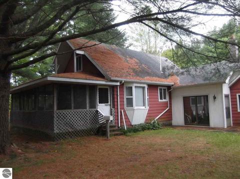 5209 Rose City Rd, Lupton, MI 48635 photo 1
