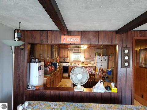 746 Point Ln, Au Gres, MI 48703 photo 18