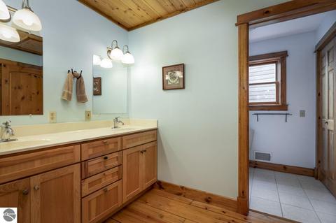 6541 E Hillside Dr, Cedar, MI 49621 photo 32