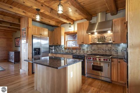 6541 E Hillside Dr, Cedar, MI 49621 photo 13
