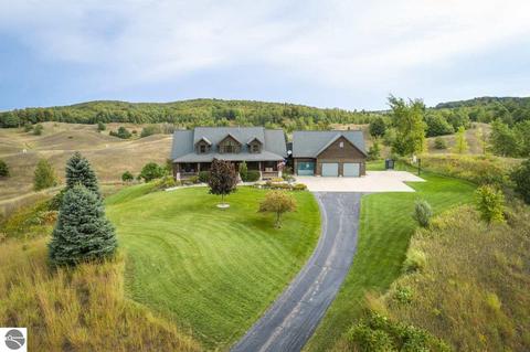 6541 E Hillside Dr, Cedar, MI 49621 photo 45
