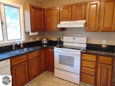 480 Norton Gibbs Dr, Ithaca, MI 48847 photo 8
